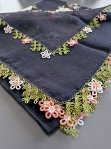 Mekikli iğne oyası yazma - siyah 